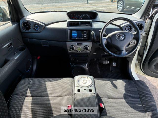 Toyota BB 2012-01 8795333-8