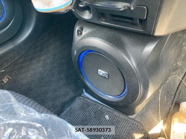 Toyota BB 2008-02 8848315-22