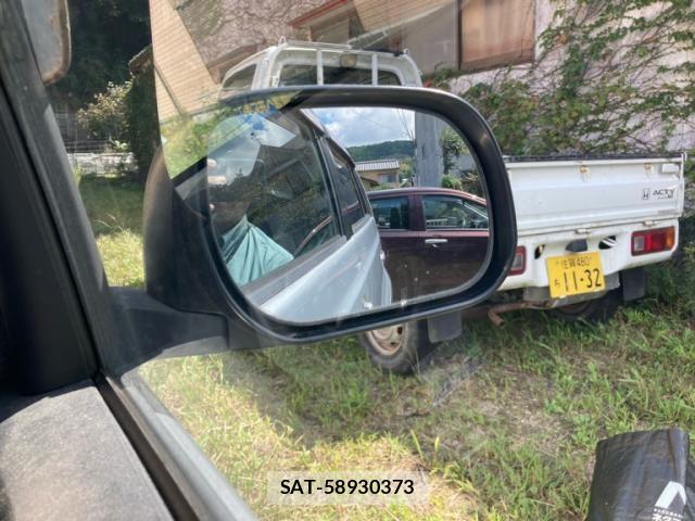 Toyota BB 2008-02 8848315-24