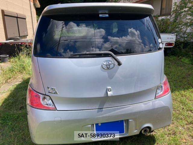 Toyota BB 2008-02 8848315-4