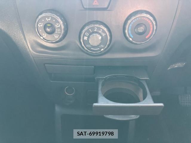 Toyota BB 2012-02 8878800-15