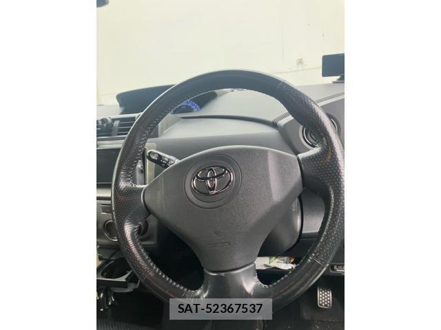 Toyota BB 2007-11 8878799-18