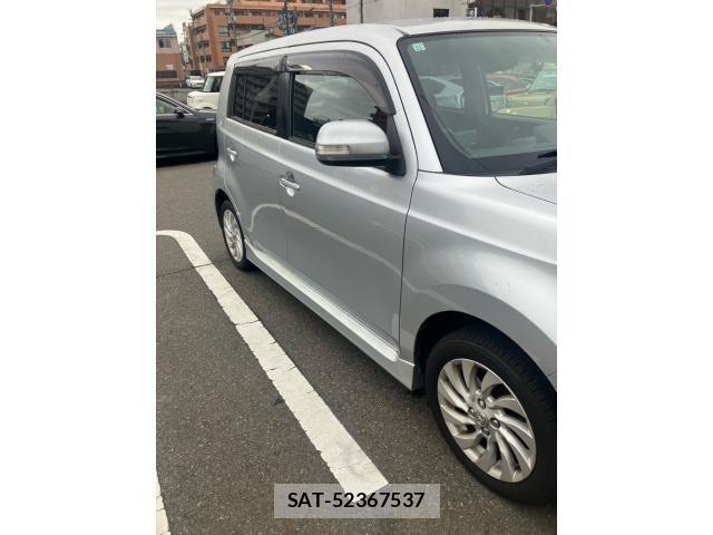 Toyota BB 2007-11 8878799-4