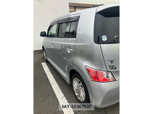 Toyota BB 2007-11 8878799-6