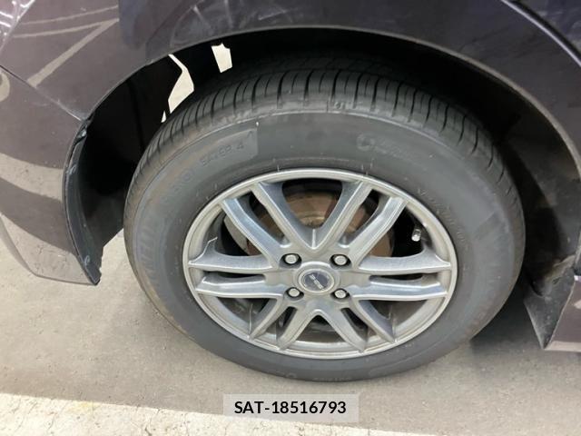 Toyota BB 2012-03 1078060-11