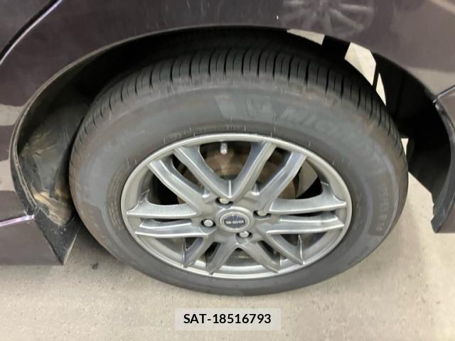 Toyota BB 2012-03 1078060-12