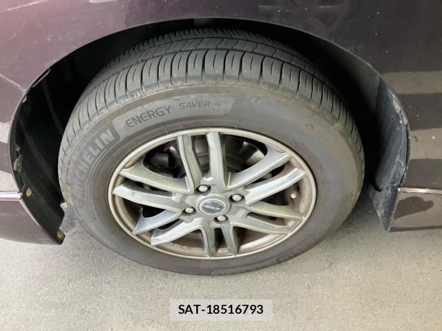Toyota BB 2012-03 1078060-13