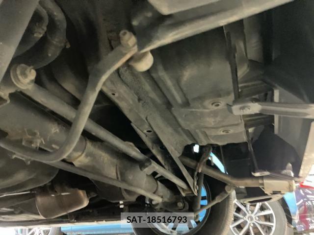 Toyota BB 2012-03 1078060-8