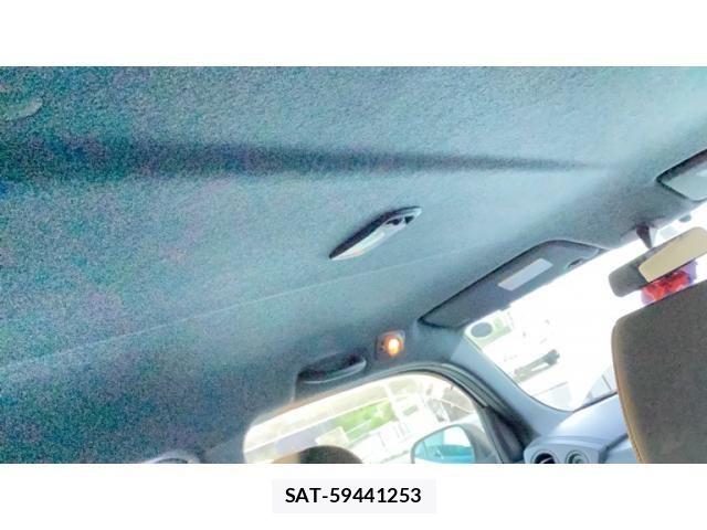 Toyota BB 2011-07 6902440-17