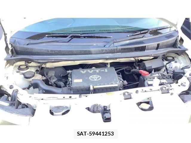 Toyota BB 2011-07 6902440-5