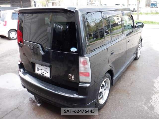 Toyota BB 2005-11 7057545-4