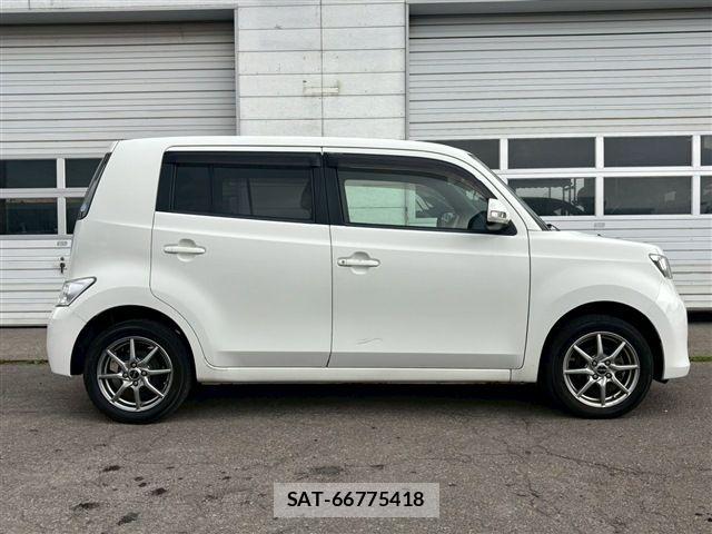 Toyota BB 2010-07 7508172-3