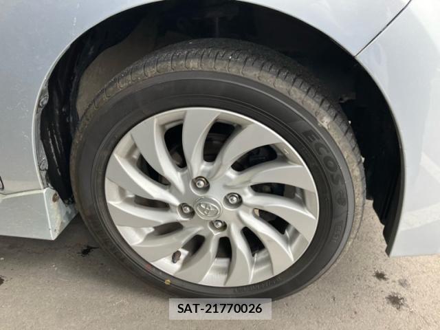 Toyota BB 2007-10 7721156-9