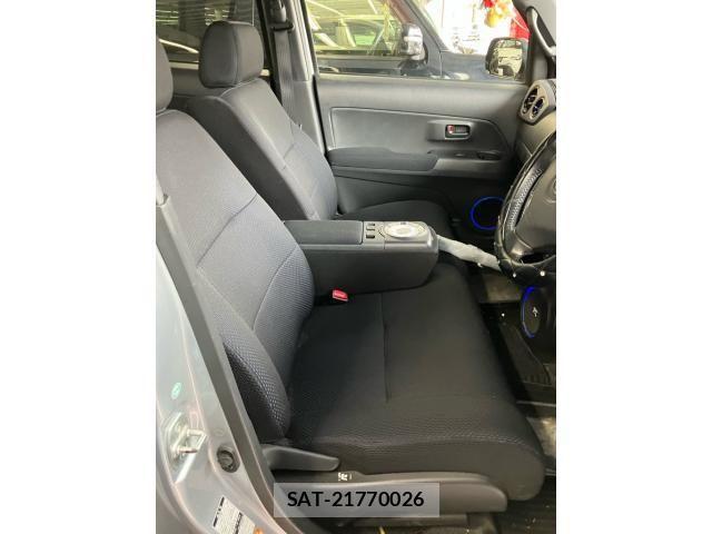 Toyota BB 2007-10 7721156-14