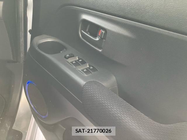 Toyota BB 2007-10 7721156-15