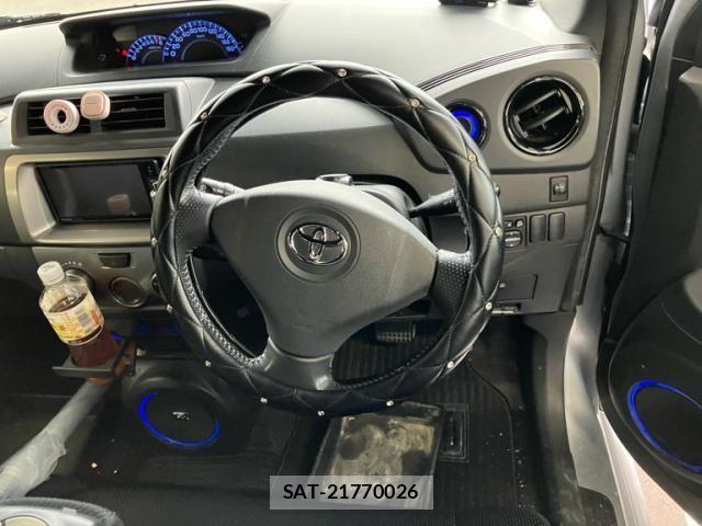 Toyota BB 2007-10 7721156-17