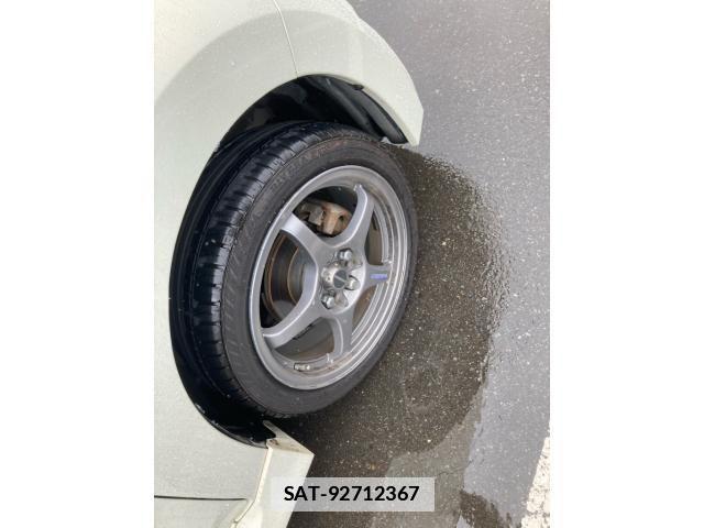 Toyota BB 2009-12 7721157-17