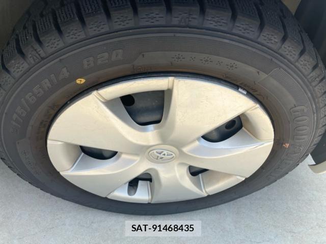 Toyota BB 2013-01 8129118-7