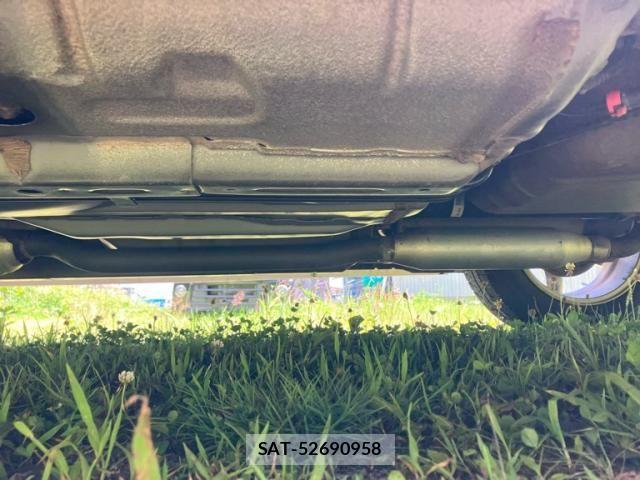Toyota BB 2003-12 8353951-12