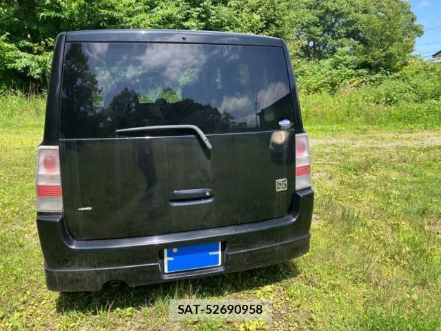 Toyota BB 2003-12 8353951-4