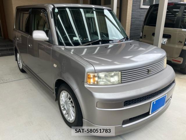 Toyota BB 2005-08 8523688-1