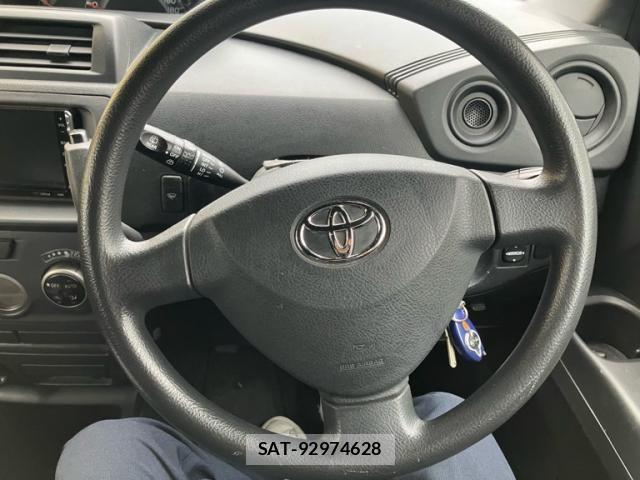 Toyota BB 2006-09 8625920-13