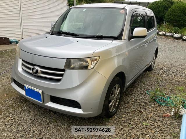Toyota BB 2006-09 8625920-1