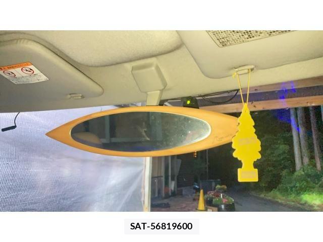 Toyota BB 2001-06 8244669-10