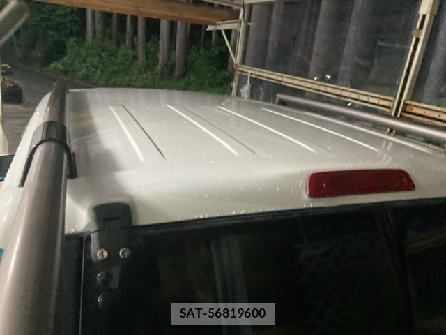 Toyota BB 2001-06 8244669-4