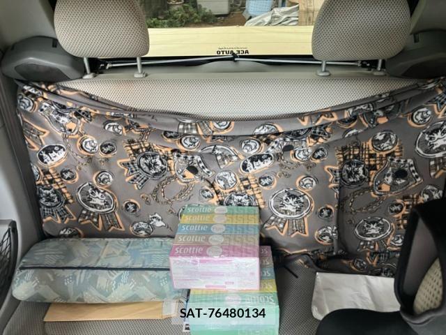Toyota BB 2001-08 8827957-11
