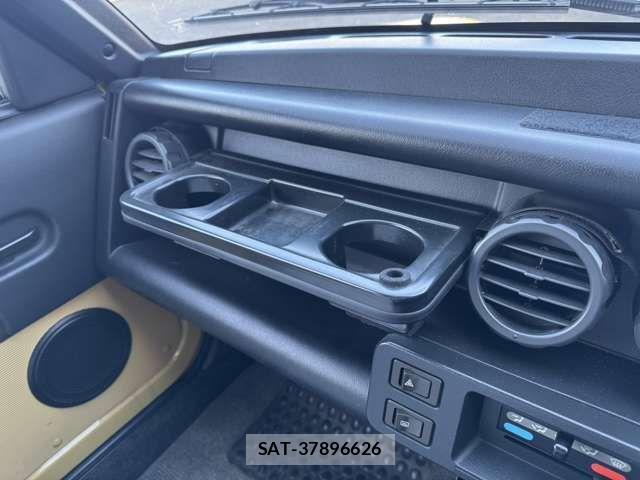 Nissan BE-1 1988-02 2076883-9