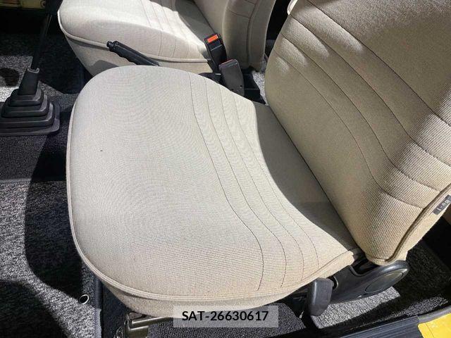 Nissan BE-1 1987-08 3660600-24