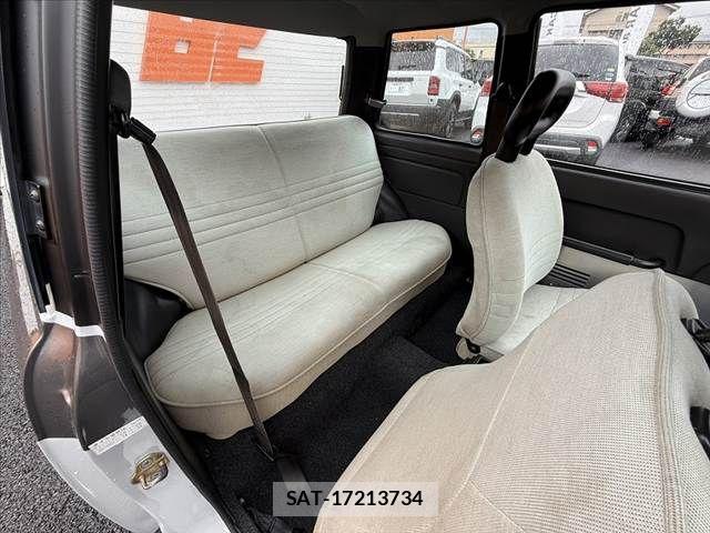 Nissan BE-1 1988-04 7782823-19