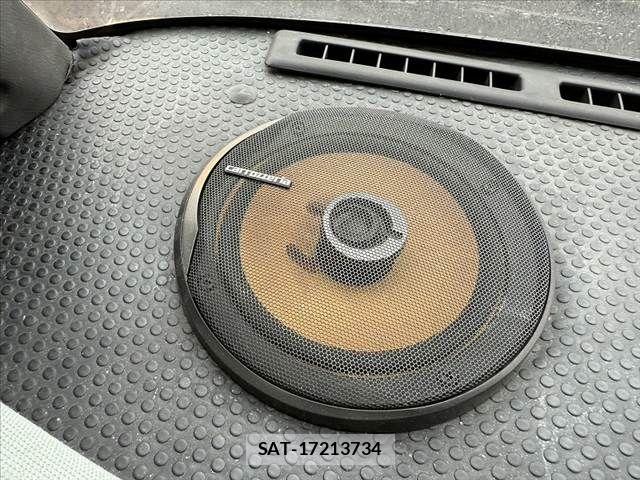 Nissan BE-1 1988-04 7782823-28