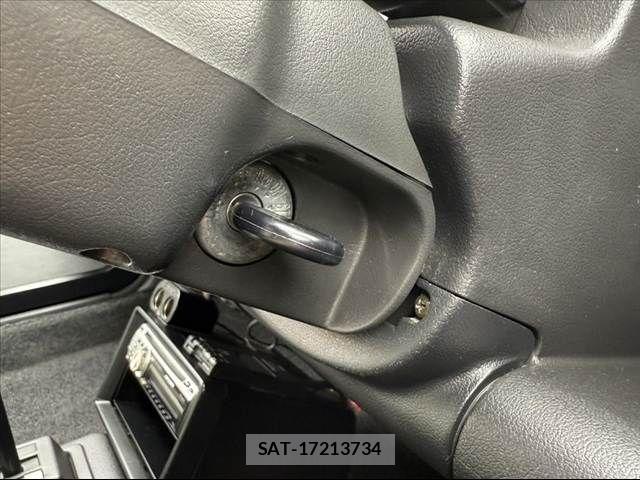 Nissan BE-1 1988-04 7782823-6