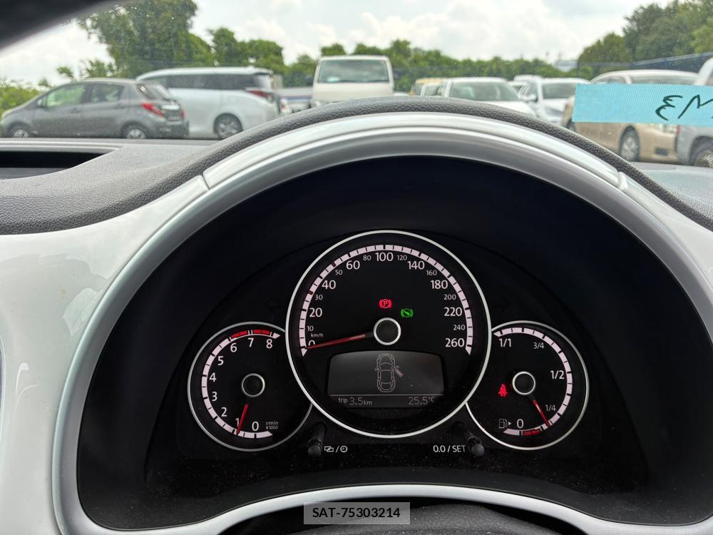 VolksWagen BEETLE 2015 7266925-11