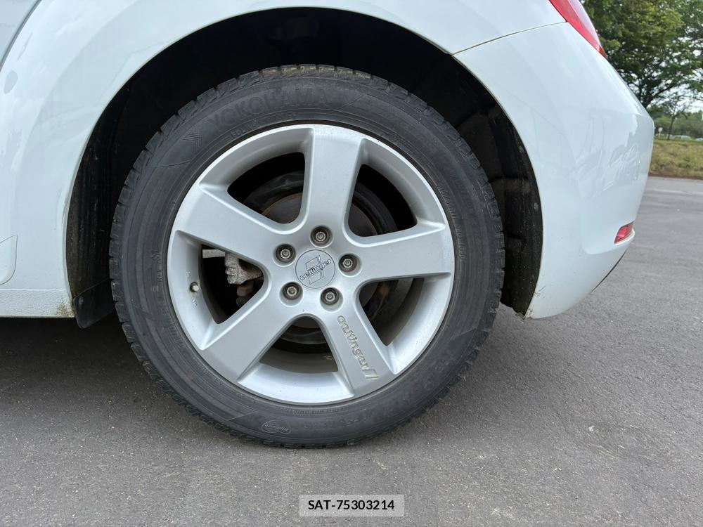 VolksWagen BEETLE 2015 7266925-28