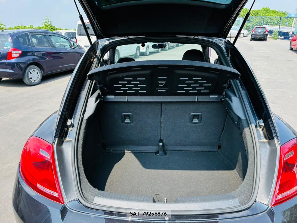 VolksWagen BEETLE 2013 7703075-21