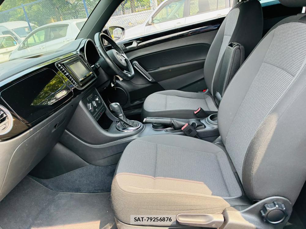 VolksWagen BEETLE 2013 7703075-8