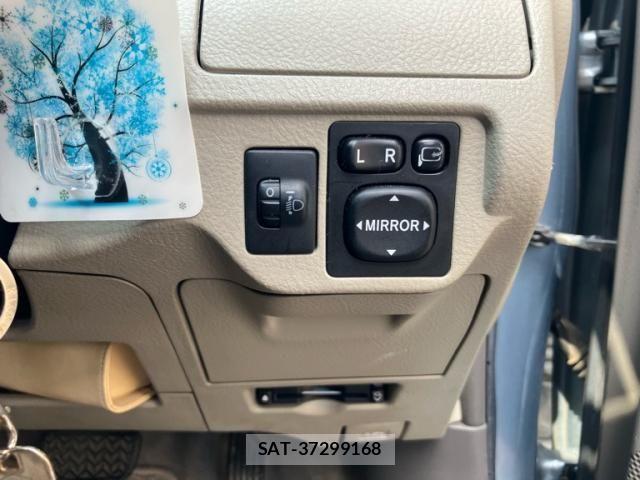 Toyota BELTA 2009-09 6989716-15