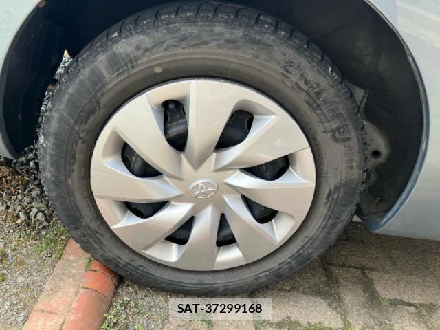 Toyota BELTA 2009-09 6989716-4