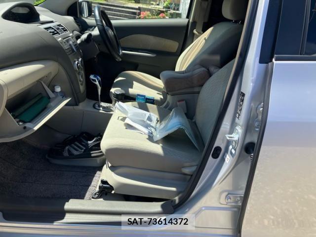 Toyota BELTA 2008-10 7215155-12