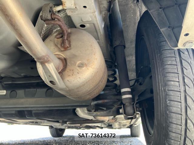 Toyota BELTA 2008-10 7215155-8