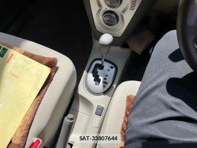 Toyota BELTA 2009-07 7453073-12