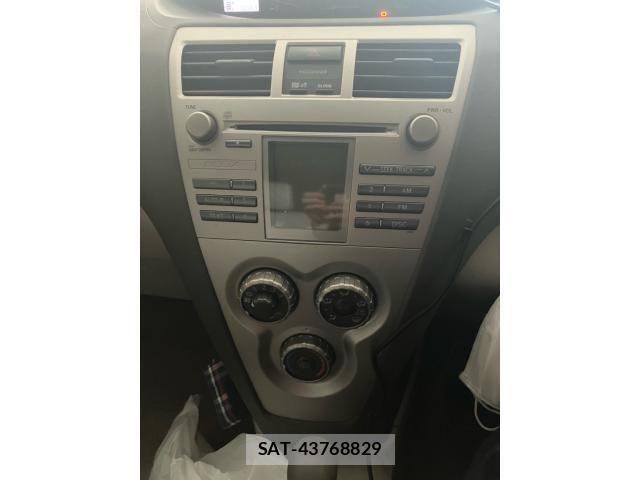 Toyota BELTA 2011-11 7615147-17