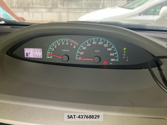 Toyota BELTA 2011-11 7615147-21
