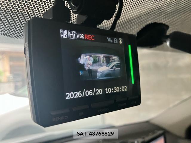 Toyota BELTA 2011-11 7615147-22