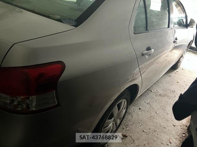 Toyota BELTA 2011-11 7615147-2