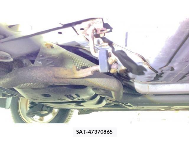 Toyota BELTA 2007-03 7782824-28
