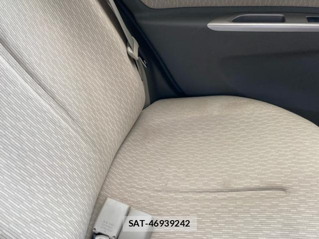 Toyota BELTA 2009-09 8034519-20